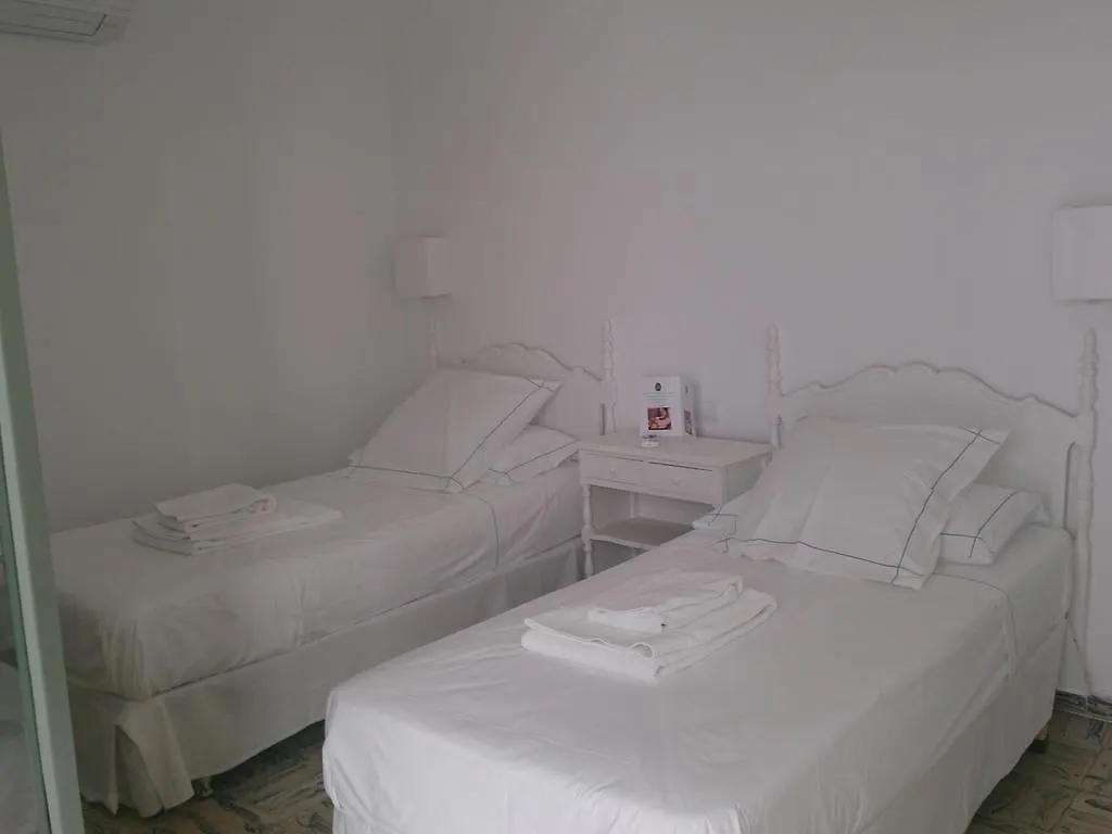 Juanita Hostal Ibiza 3*,