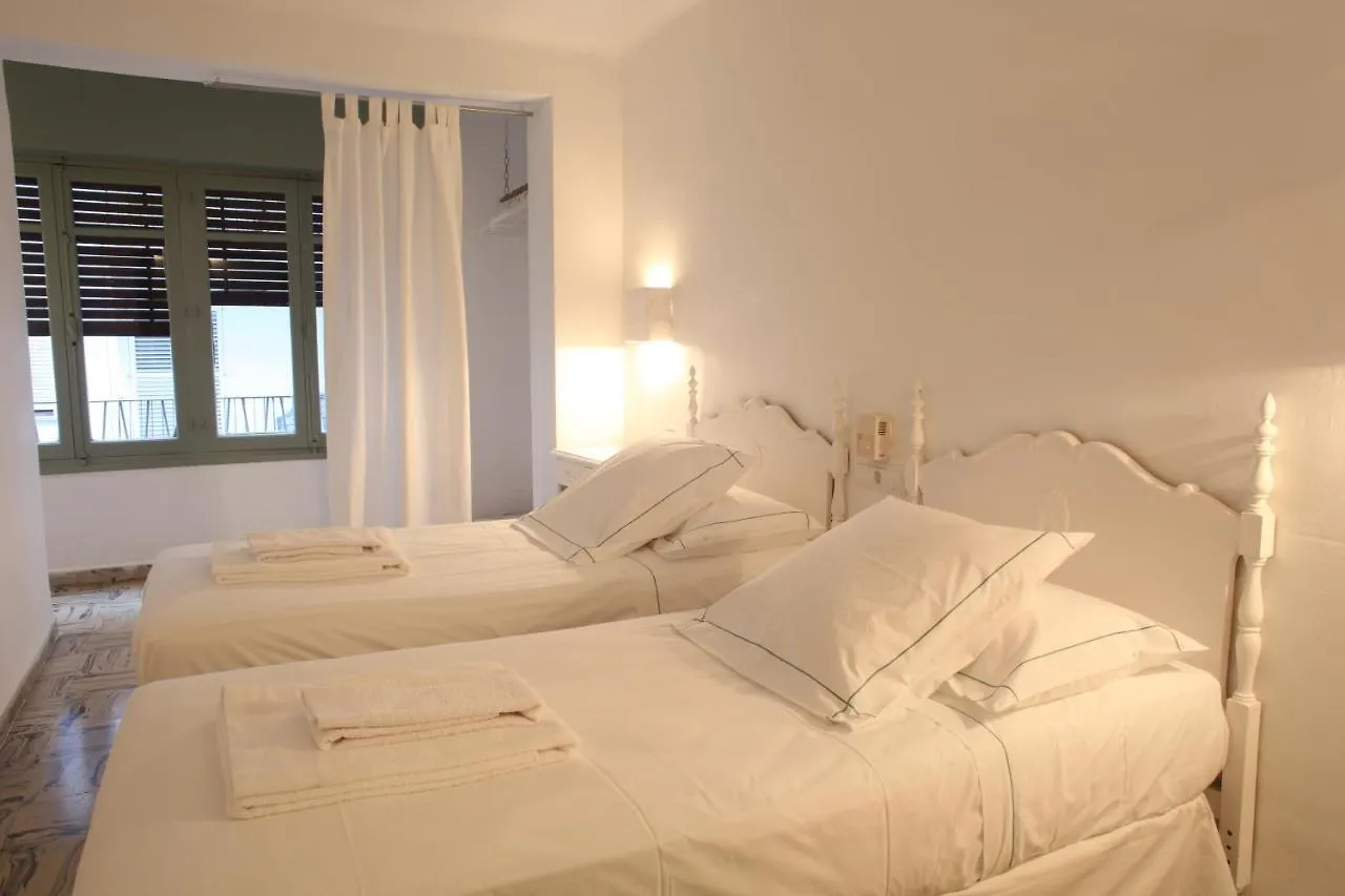 Juanita Hostal Ibiza Gæstehus